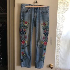 Zara embroidered boyfriend jeans